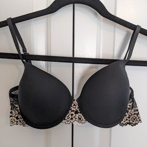 Wacoal Embrace Lace T shirt bra Petite 34C